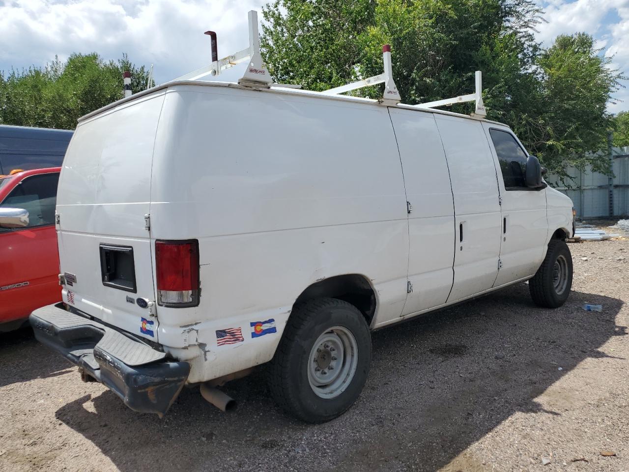 2010 Ford Econoline E250 Van - Image 3