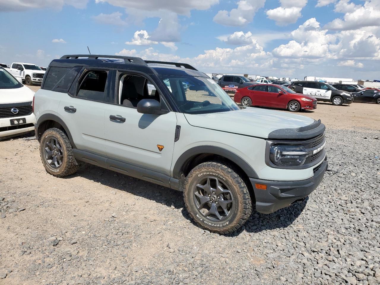 2021 Ford Bronco Sport Badlands - Image 4