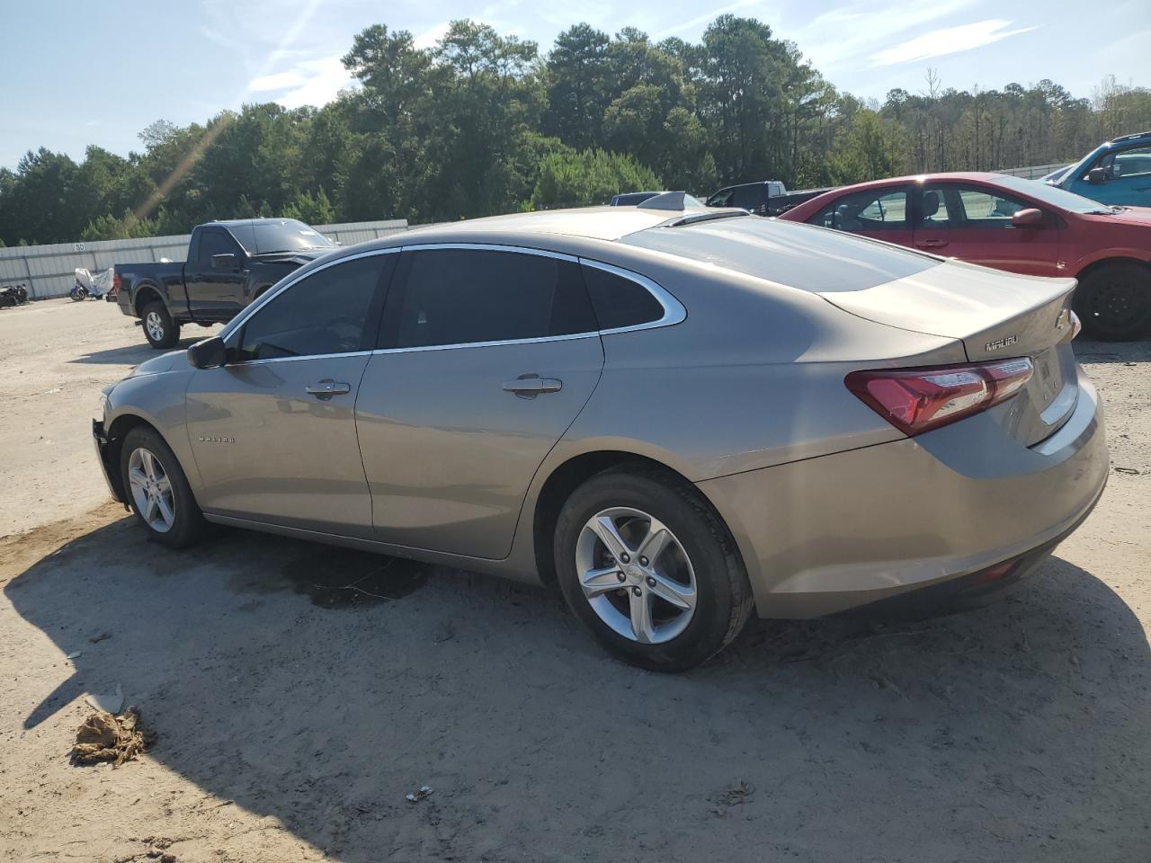 2022 Chevrolet Malibu Lt - Фото 2