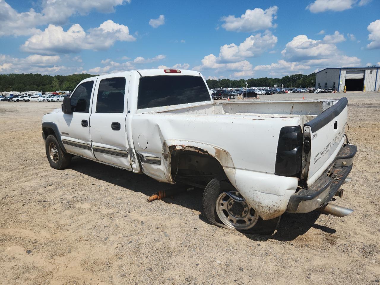 2002 Chevrolet Silverado C2500 Heavy Duty - Фото 2