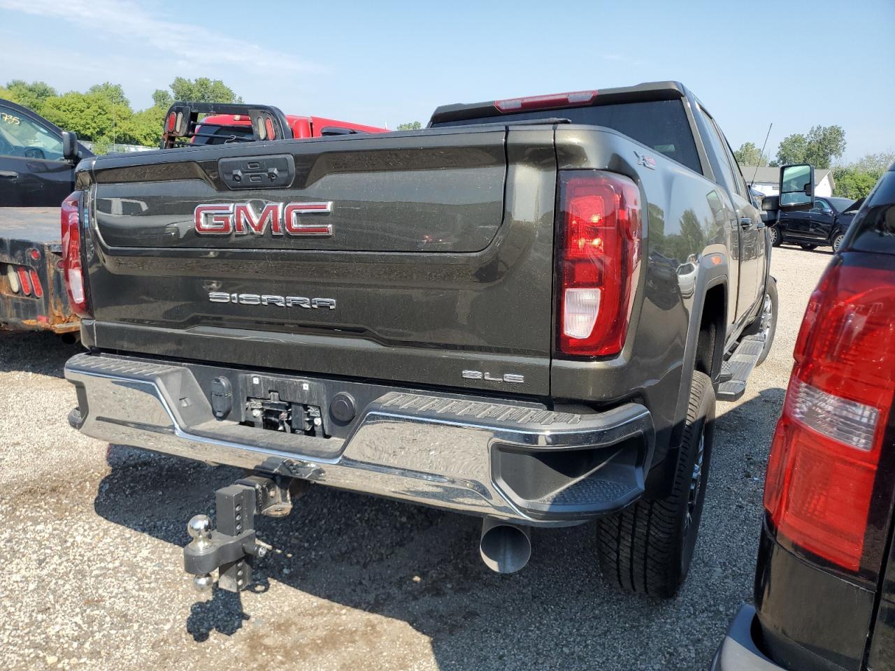 2022 GMC Sierra K3500 Sle - Фото 3