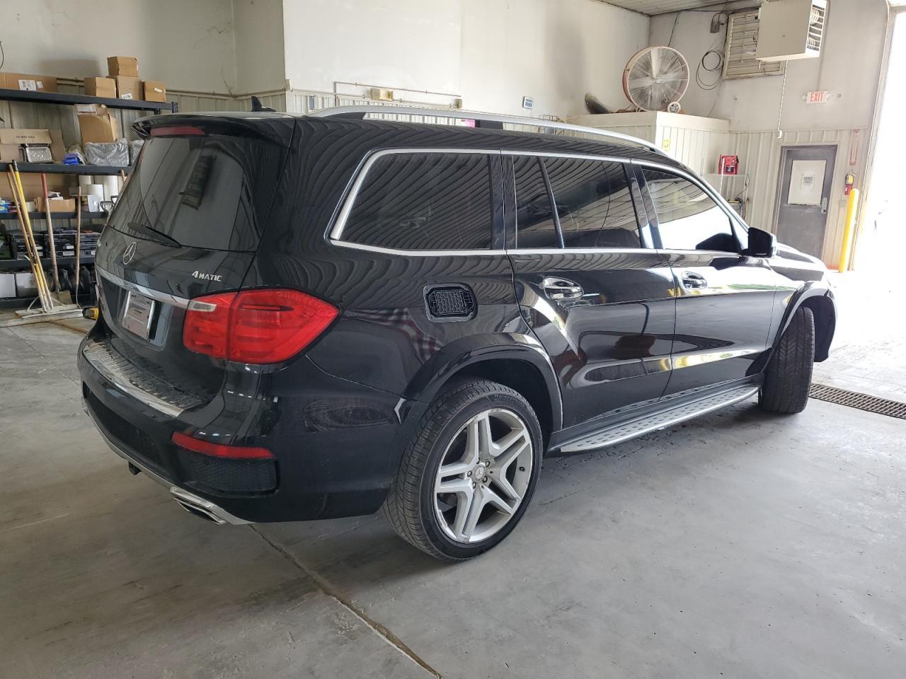 2013 Mercedes-Benz Gl 550 4Matic - Фото 3