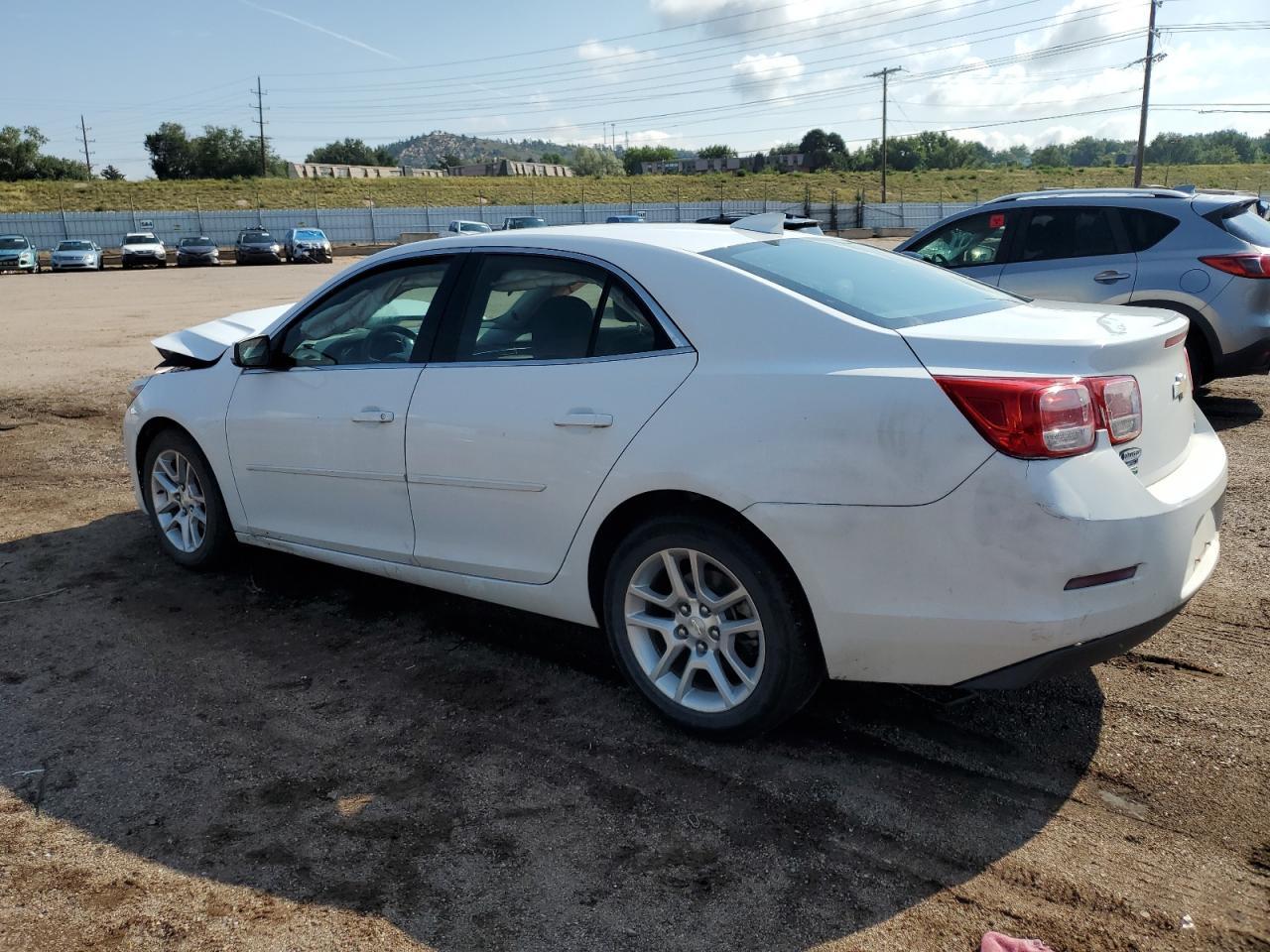 2015 Chevrolet Malibu 1Lt - Фото 2