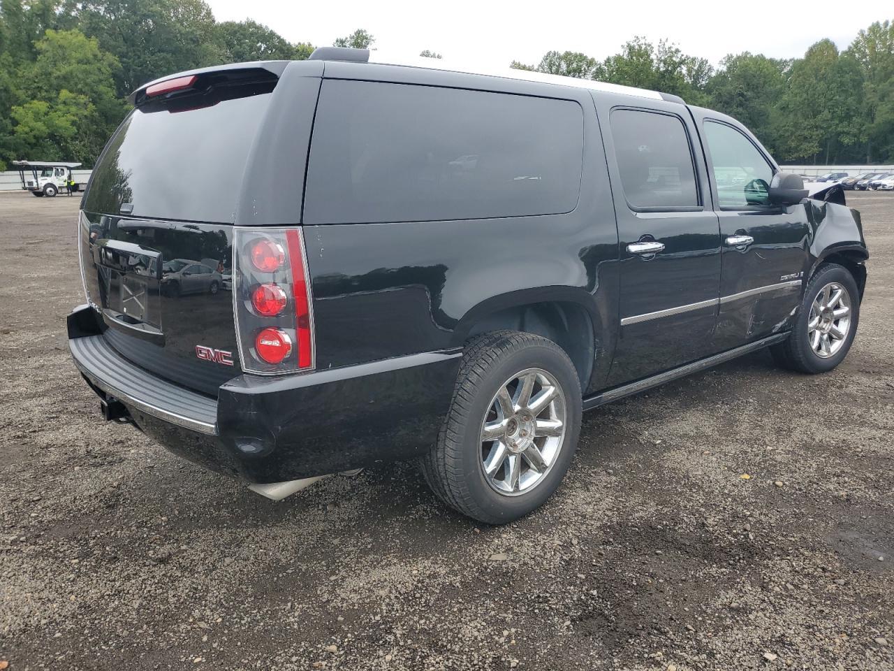 2009 GMC Yukon Xl Denali - Фото 3