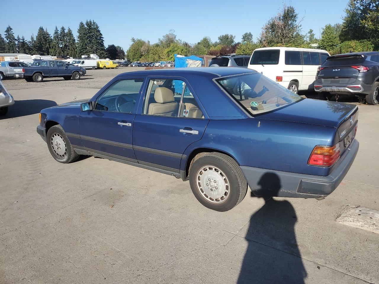 1987 Mercedes-Benz 260 E - Фото 2