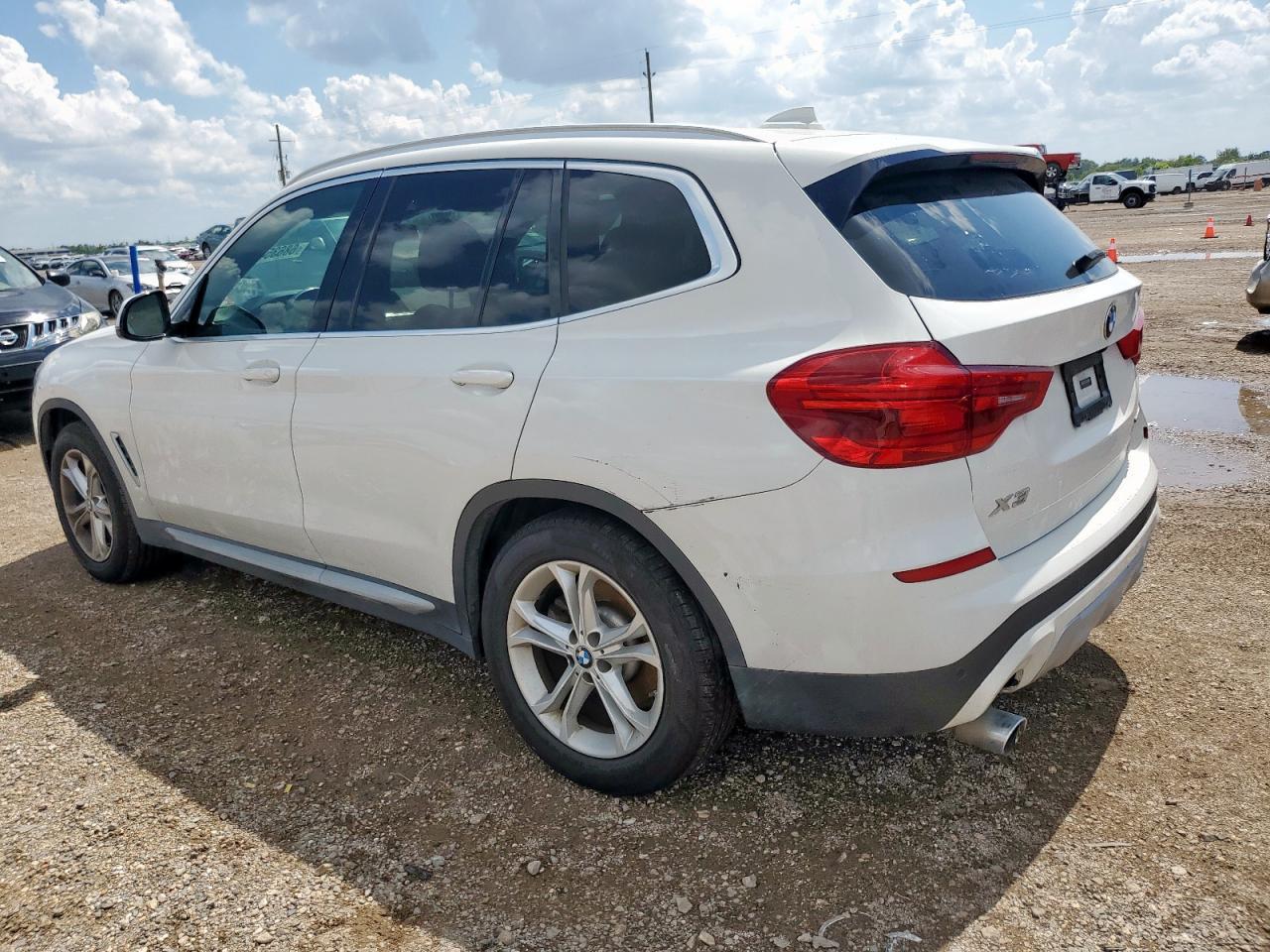 2019 BMW X3 Sdrive30I - Фото 2