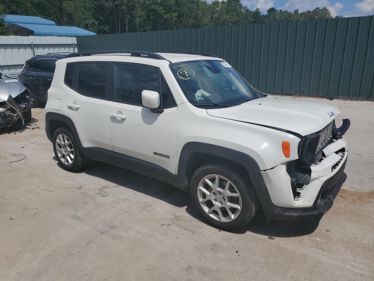 2021 Jeep Renegade Latitude - Image 4