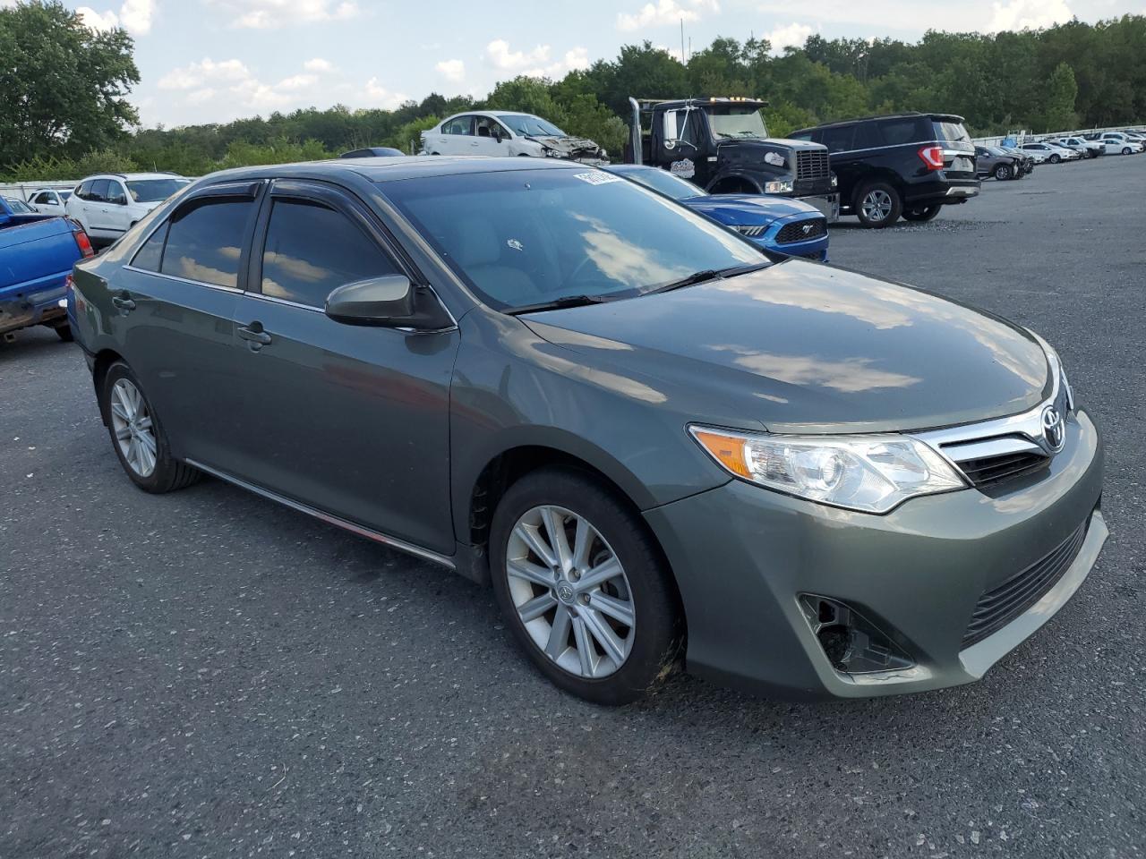 2012 Toyota Camry Base - Фото 4