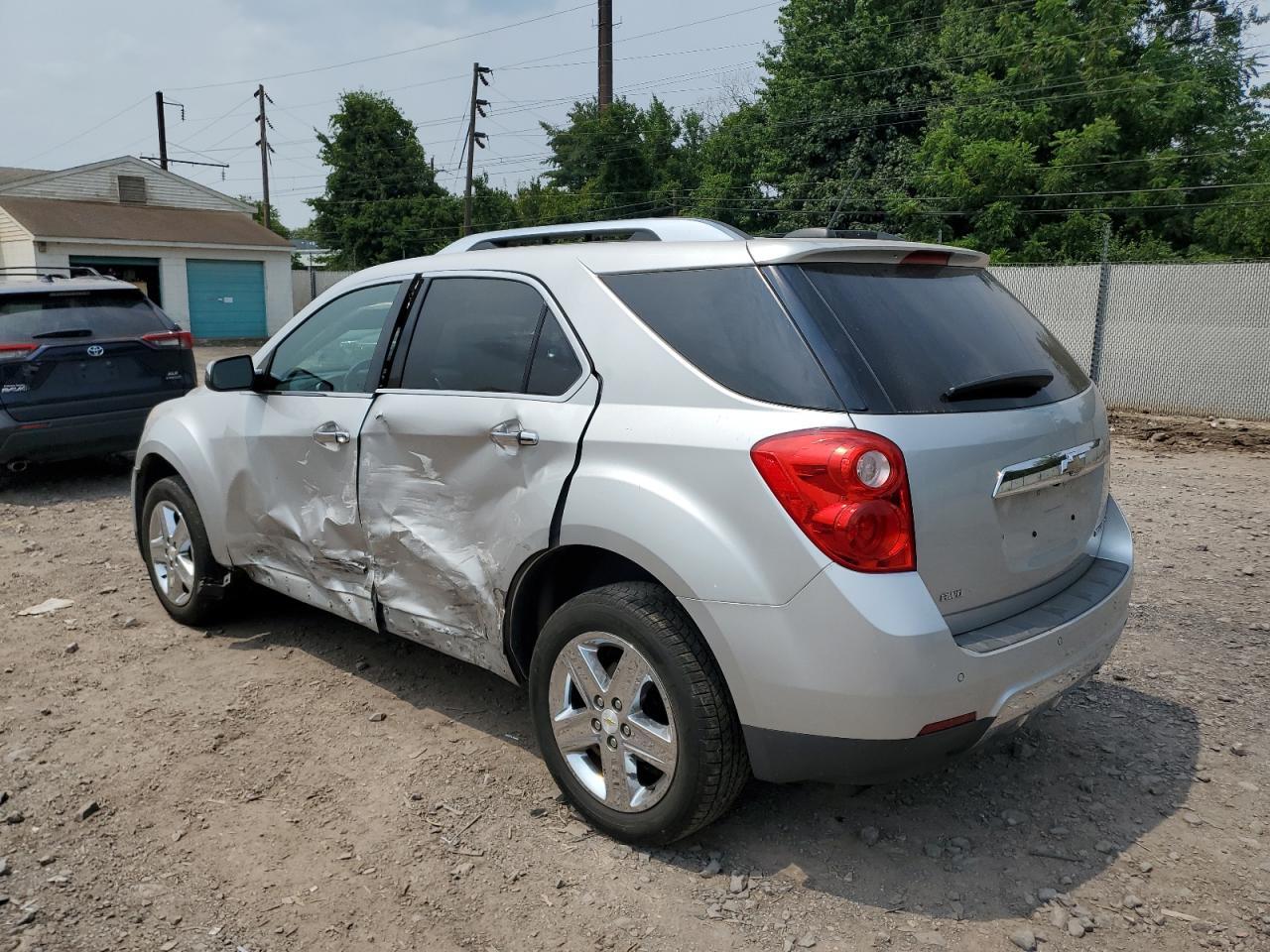 2015 Chevrolet Equinox Ltz - Image 2