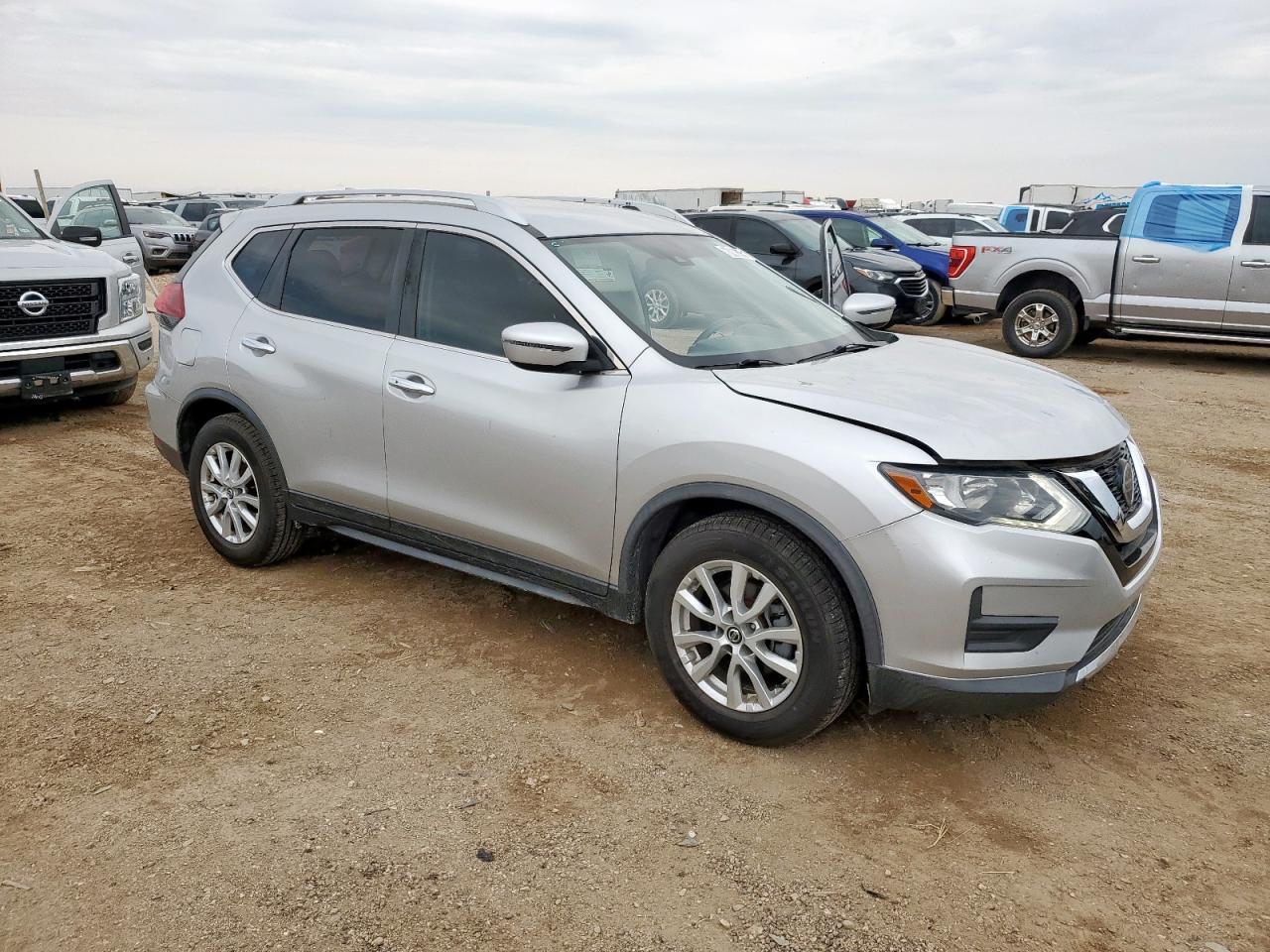 2019 Nissan Rogue S - Image 4