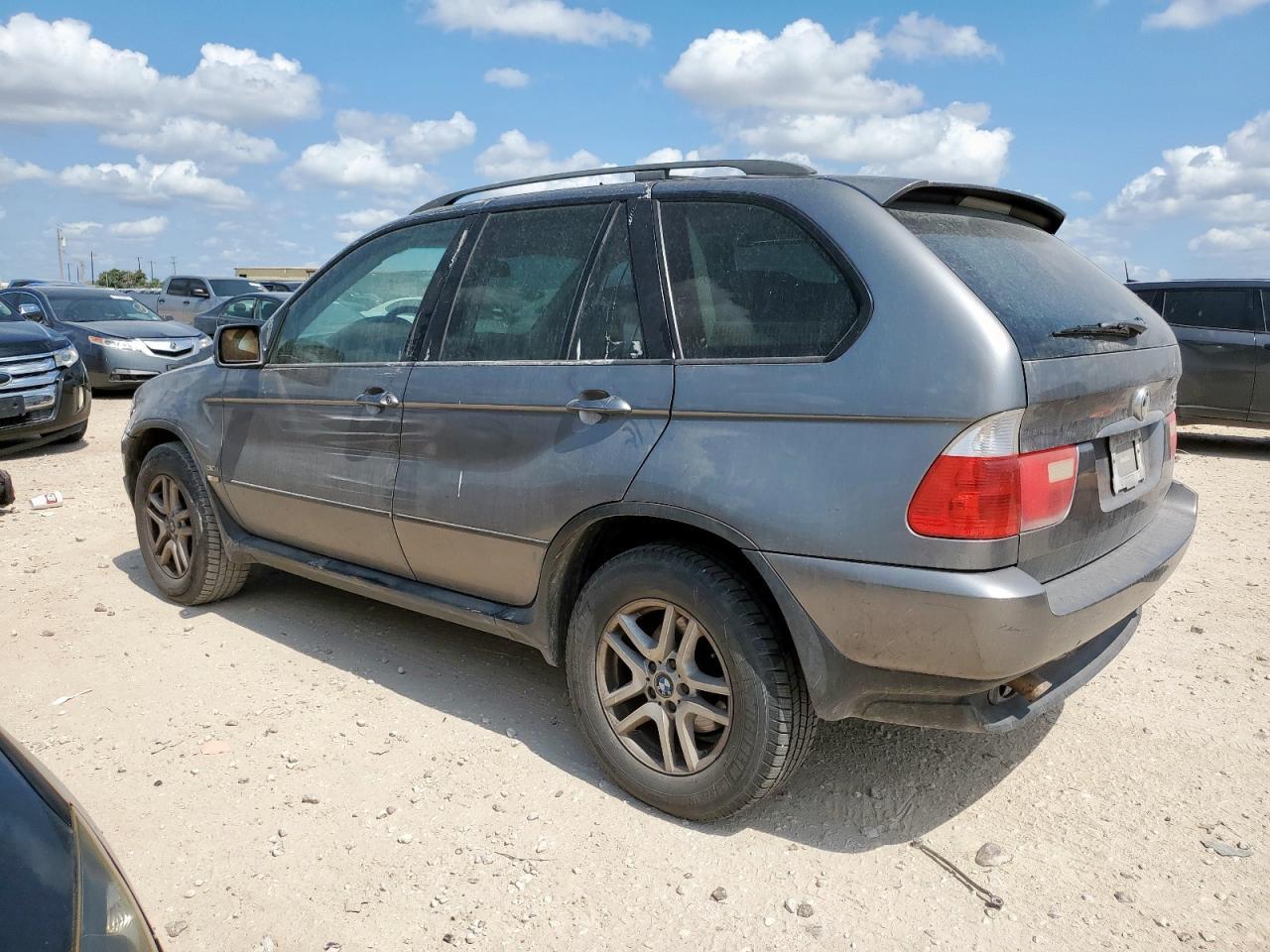 2005 BMW X5 3.0I - Фото 2