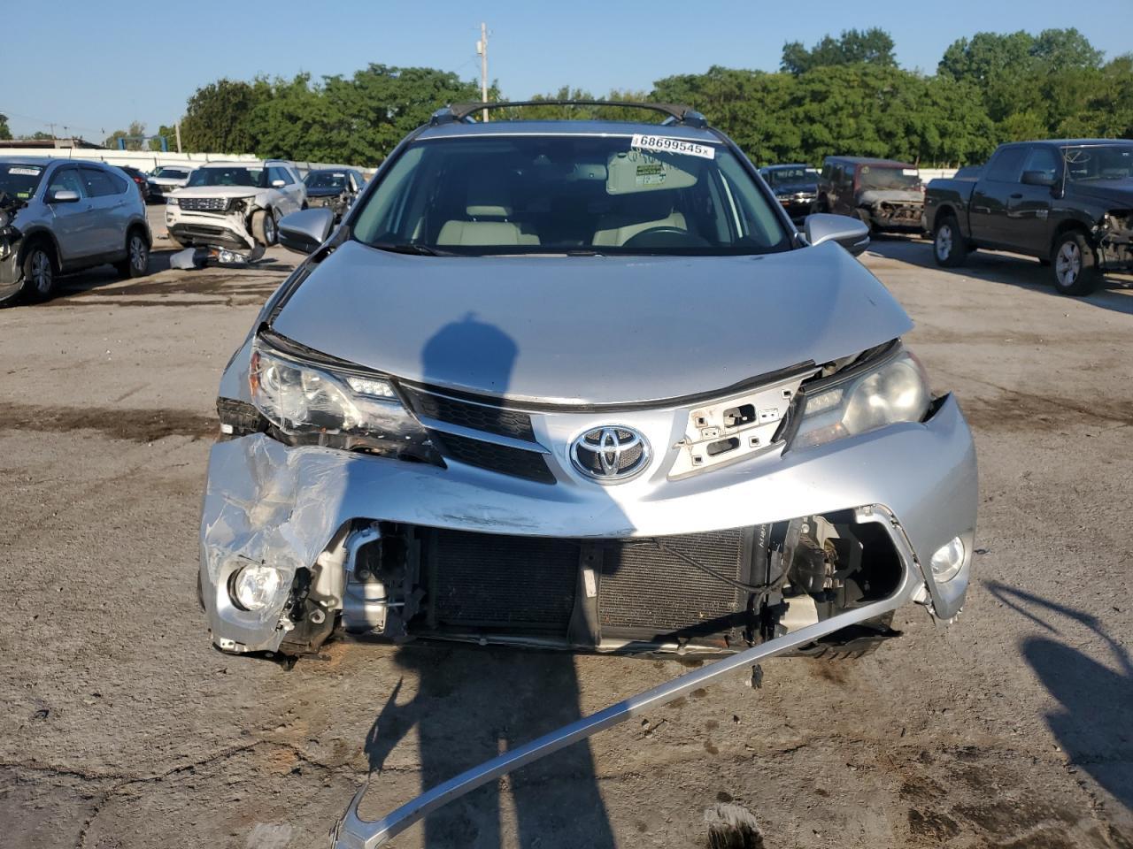 2015 Toyota Rav4 Limited - Image 5