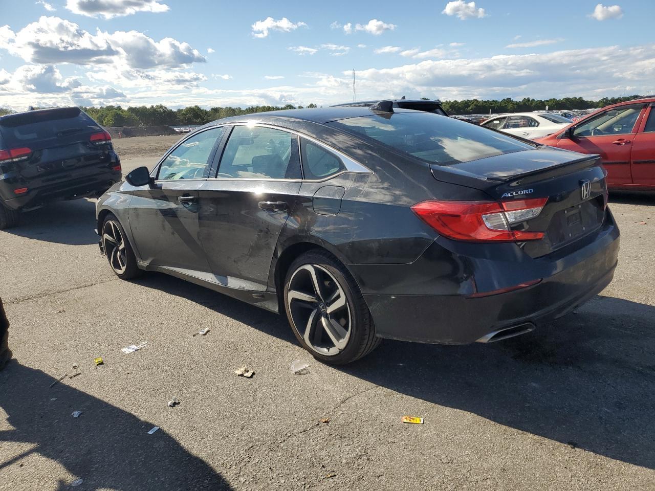2019 Honda Accord Sport - Image 2