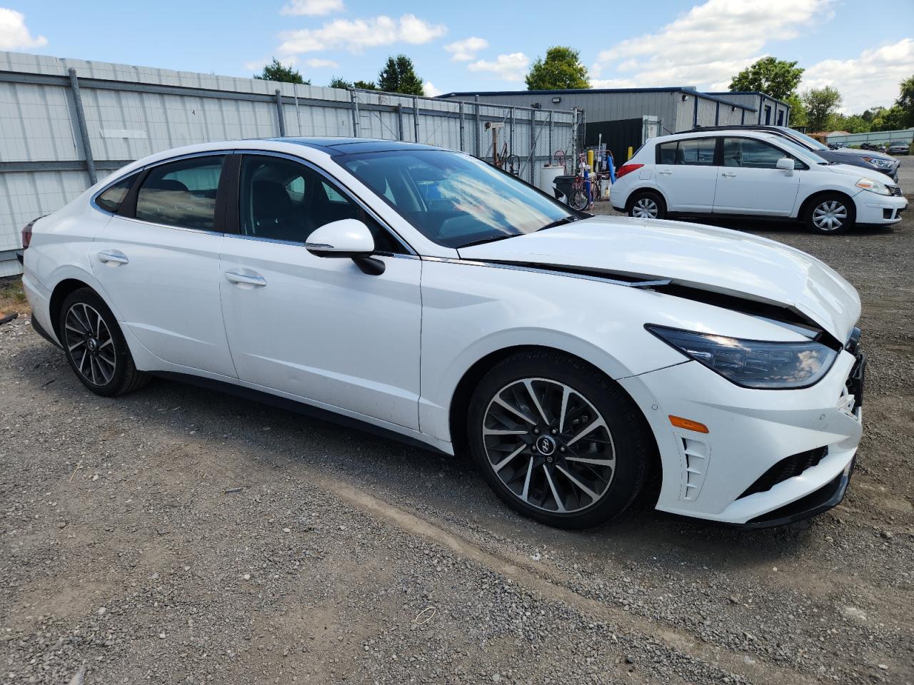 2022 Hyundai Sonata Limited - Image 4