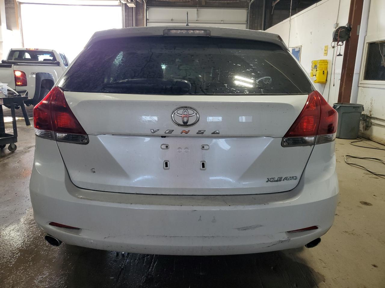 2013 Toyota Venza Le - Фото 6