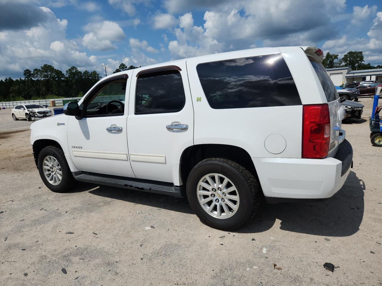 2013 Chevrolet Tahoe Hybrid - Фото 2