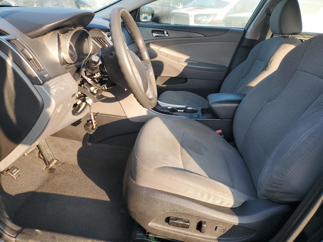 2014 Hyundai Sonata Gls - Image 7