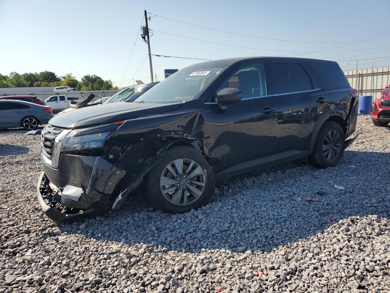 2025 Nissan Pathfinder S