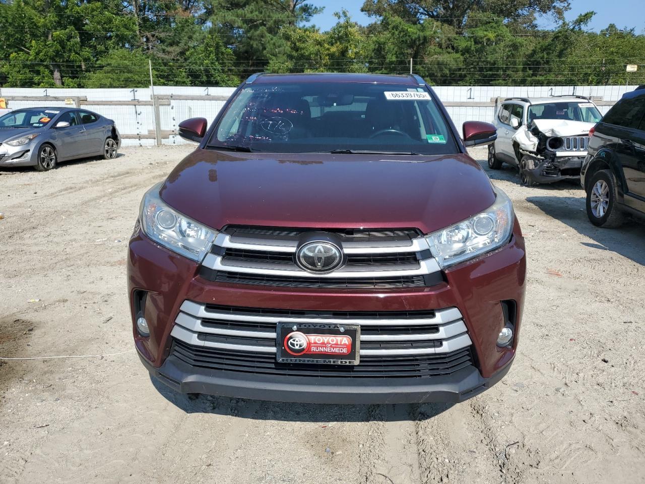 2018 Toyota Highlander Se - Image 5