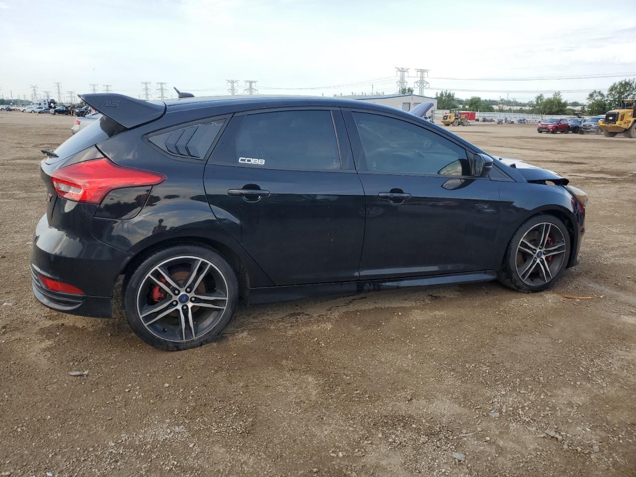 2017 Ford Focus St - Фото 3
