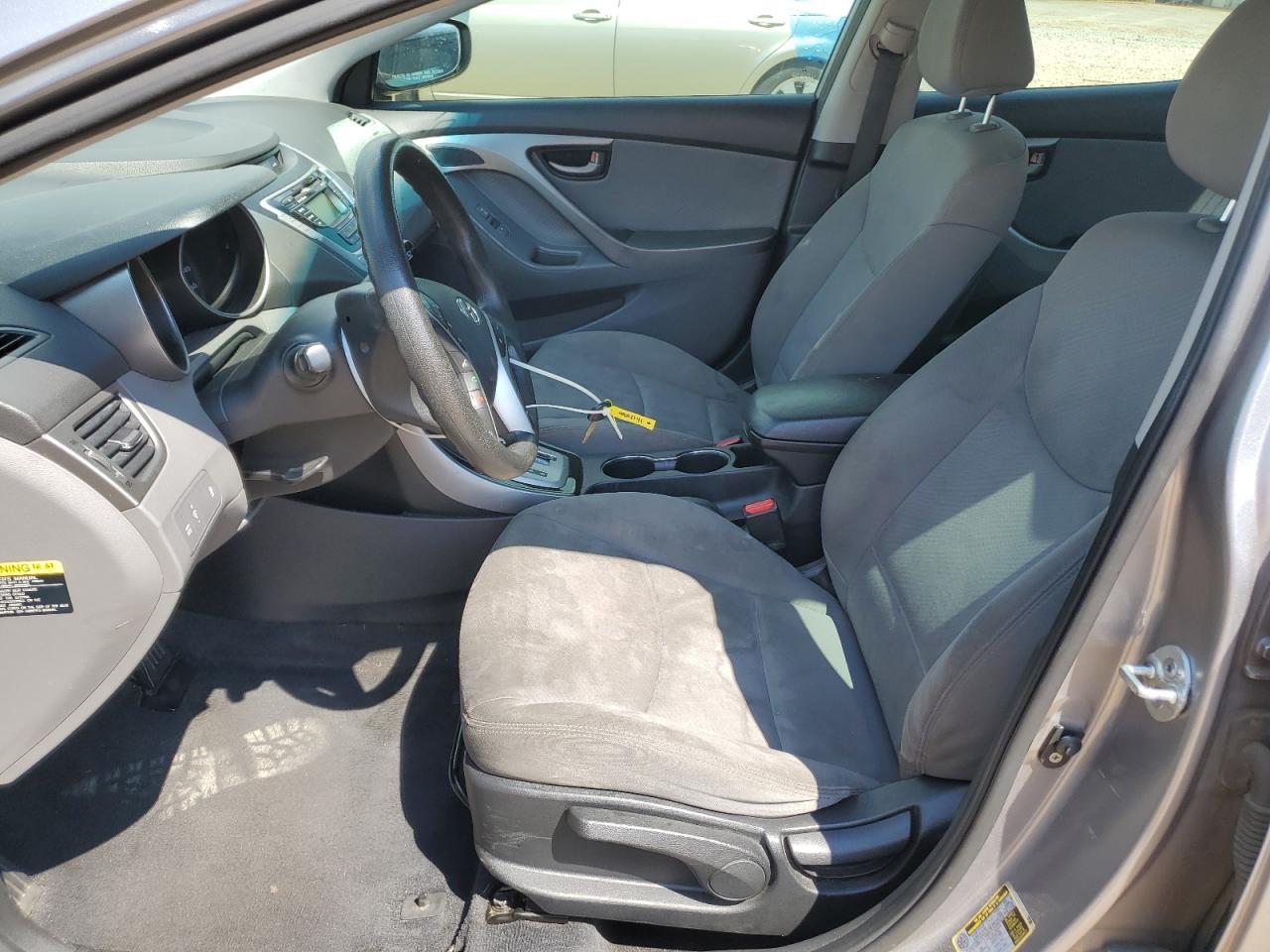 2012 Hyundai Elantra Gls - Фото 7