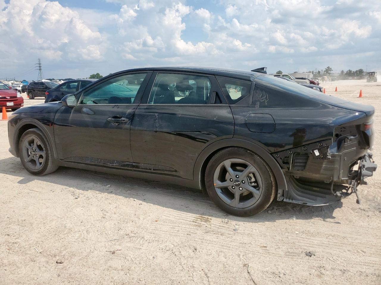2025 Kia K4 Lx - Фото 2