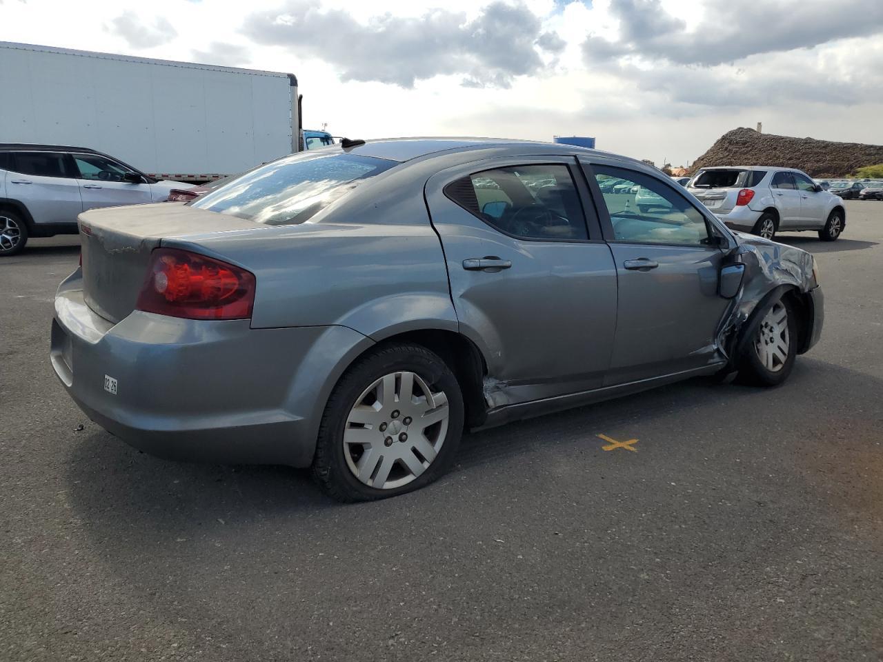2011 Dodge Avenger Express - Фото 3