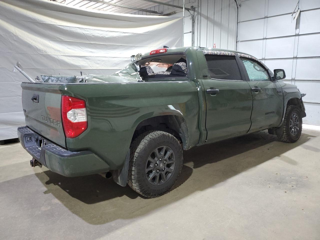 2021 Toyota Tundra Crewmax Sr5 - Фото 3