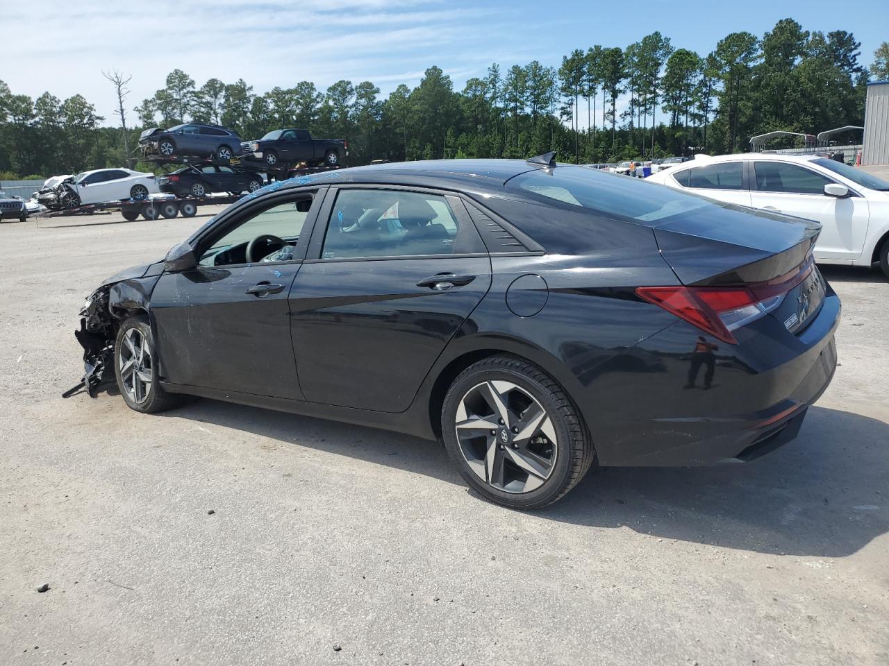 2023 Hyundai Elantra Sel - Фото 2