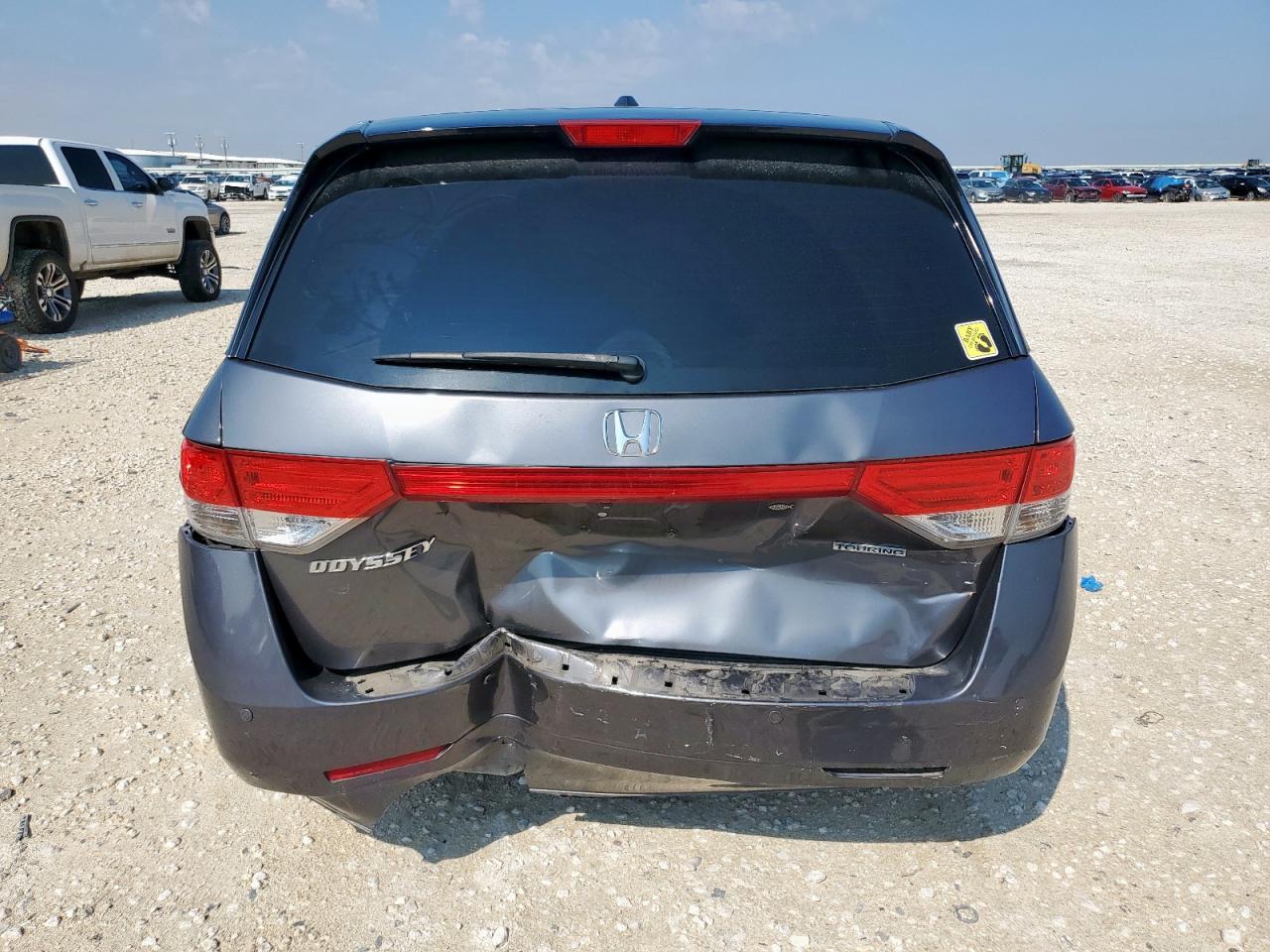 2016 Honda Odyssey Touring - Фото 6