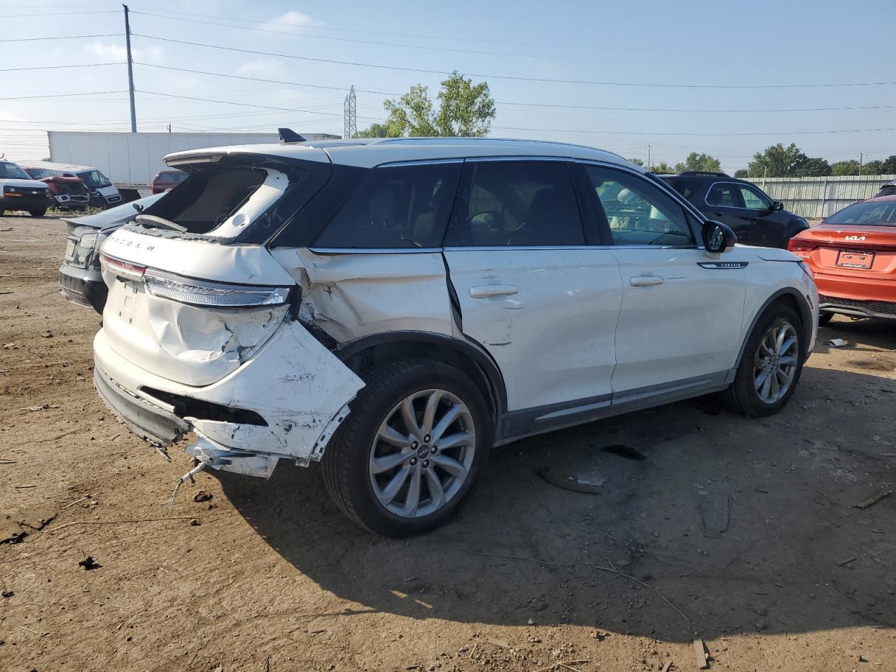 2020 Lincoln Corsair - Фото 3