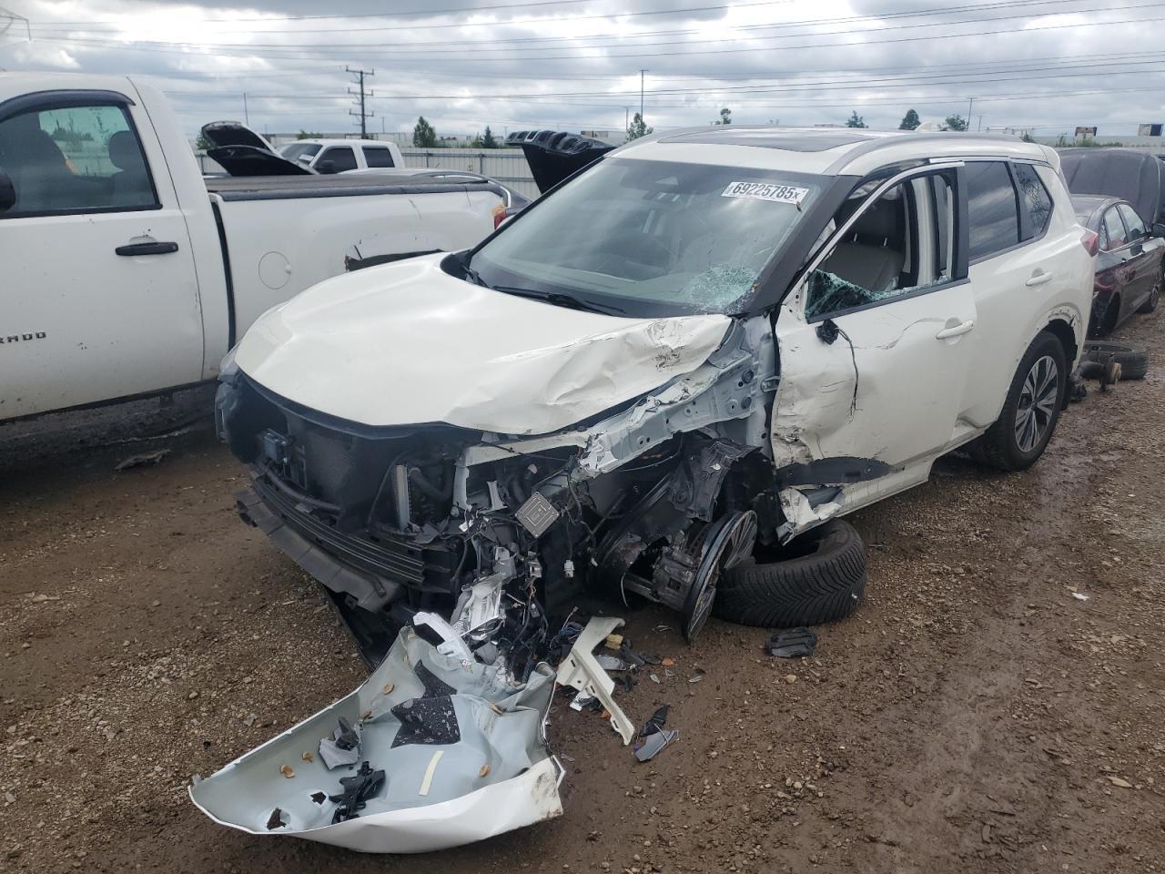 2022 Nissan Rogue Sv