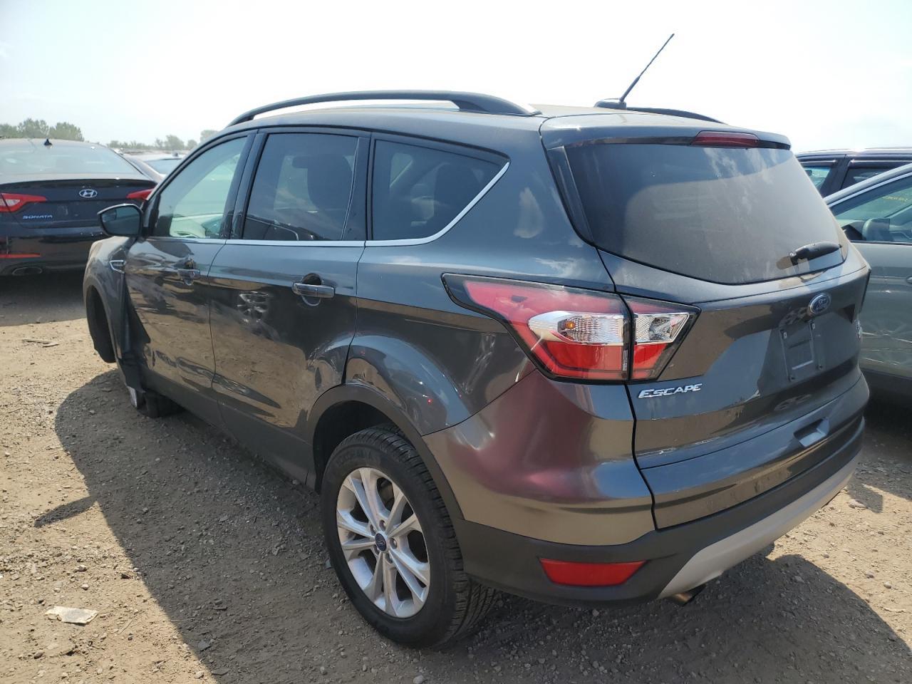 2018 Ford Escape Se - Фото 2