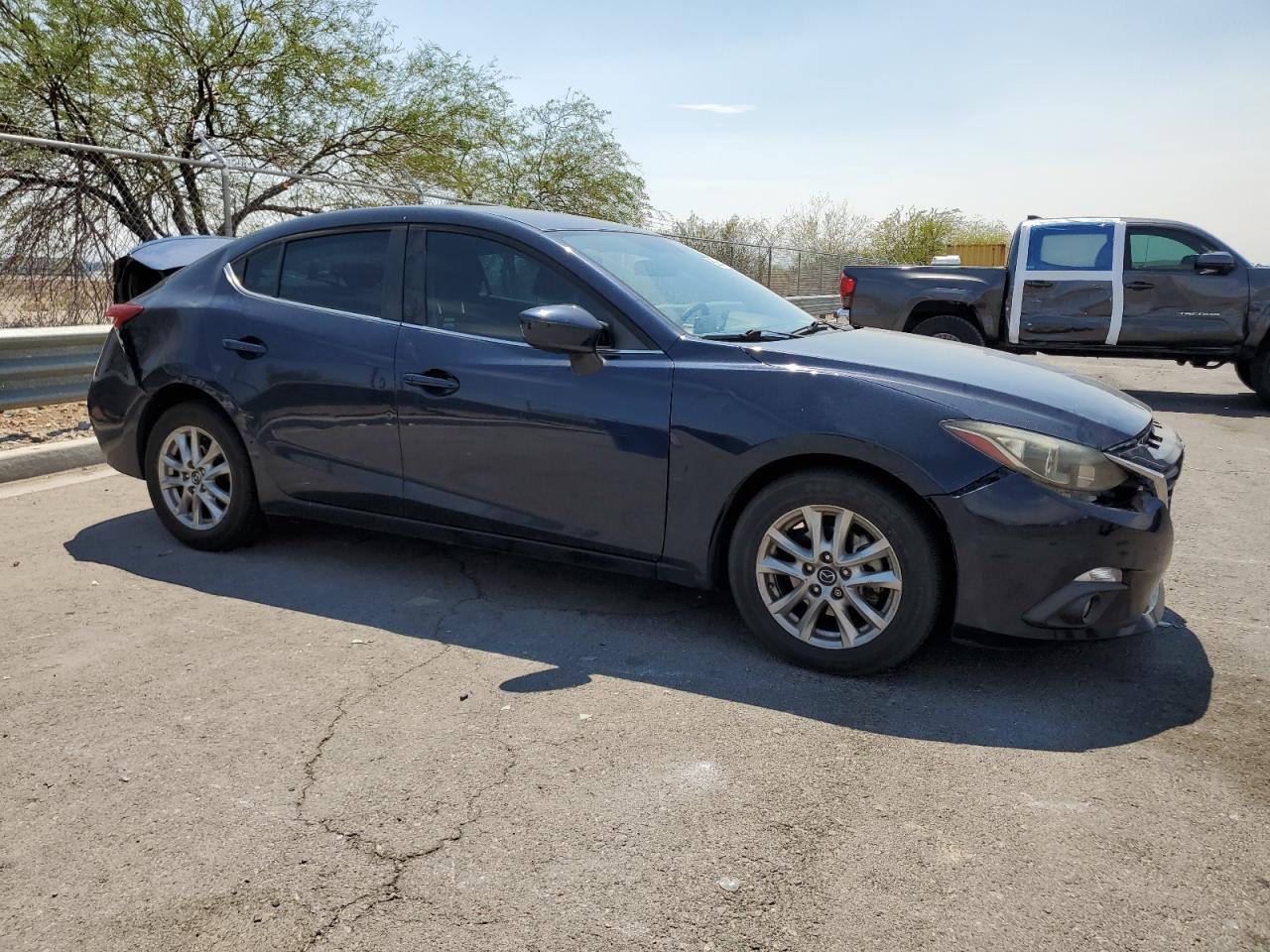 2015 Mazda 3 Touring - Image 4