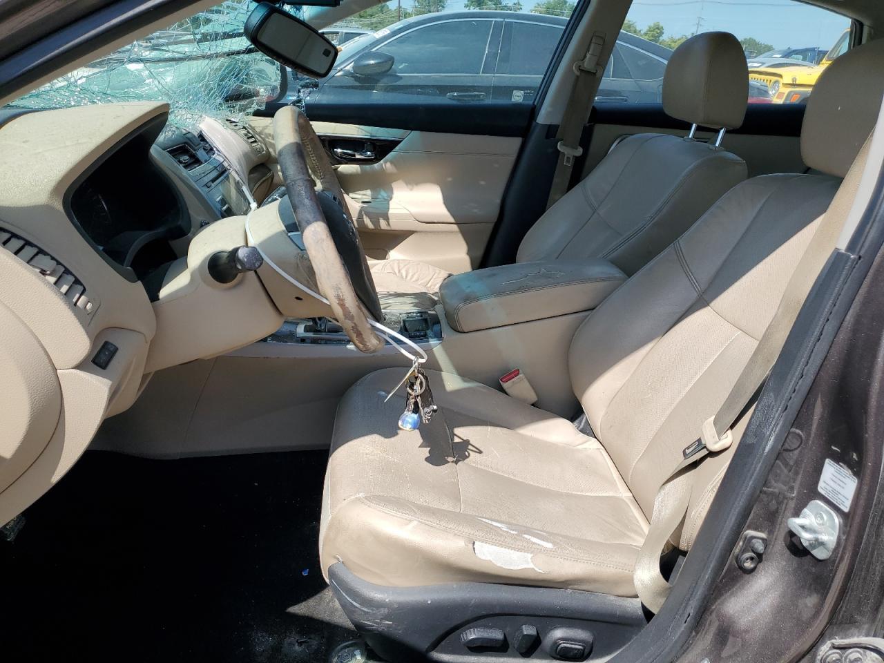 2015 Nissan Altima - Фото 7