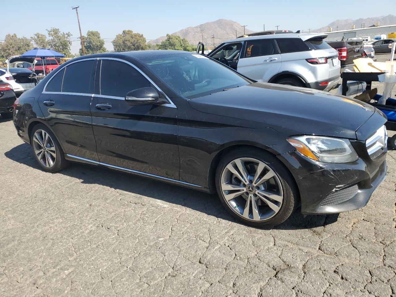2018 Mercedes-Benz C 300 - Image 4