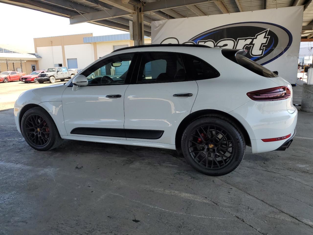 2017 Porsche Macan Gts - Image 2