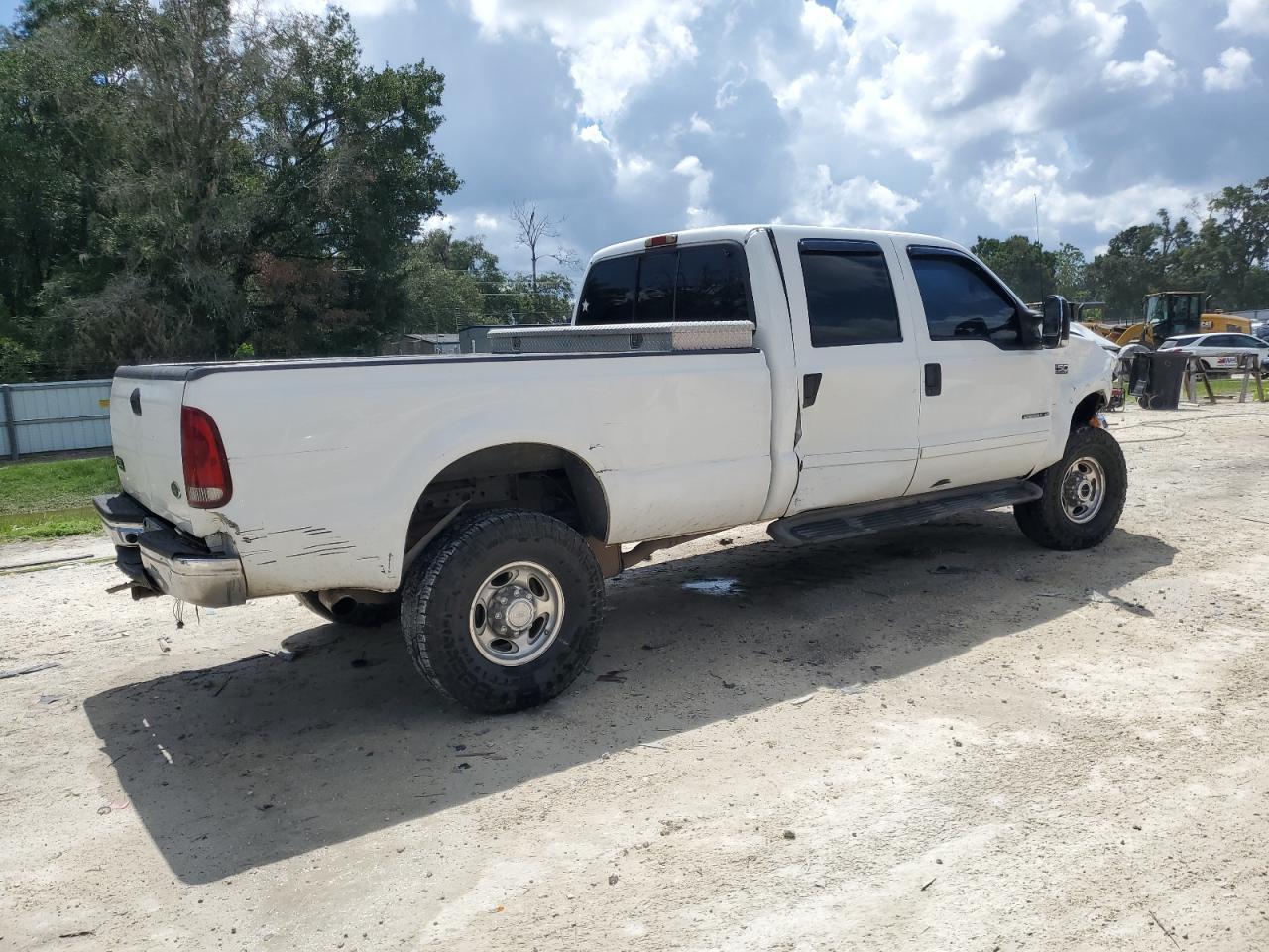 2002 Ford F250 Super Duty - Image 3