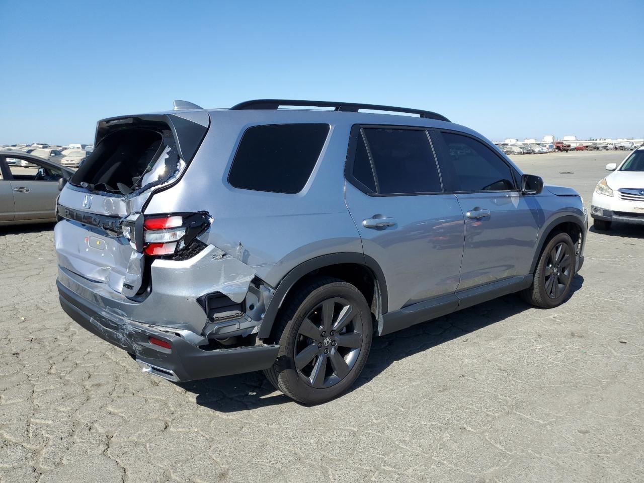 2024 Honda Pilot Sport - Image 3