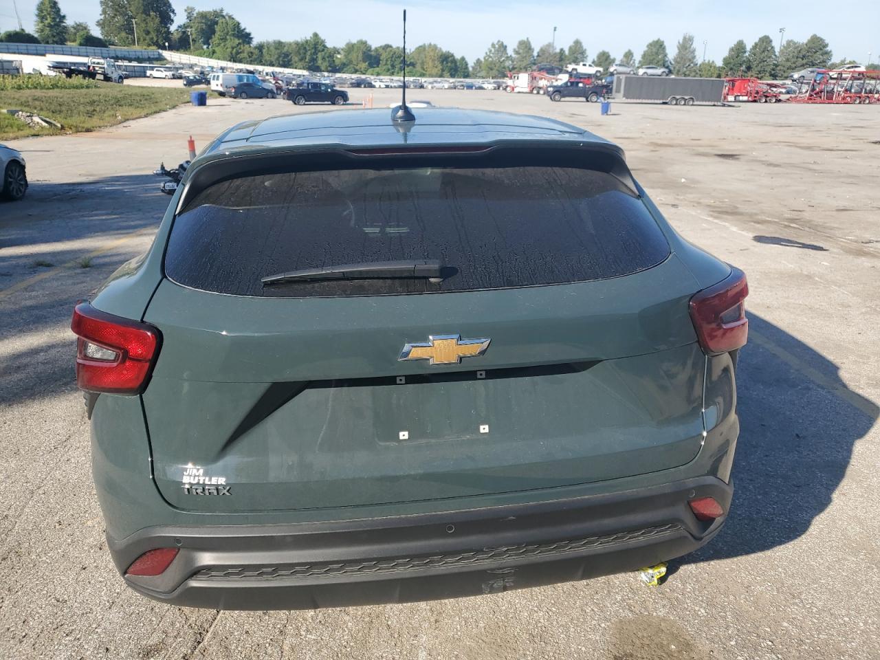 2025 Chevrolet Trax Ls - Фото 6