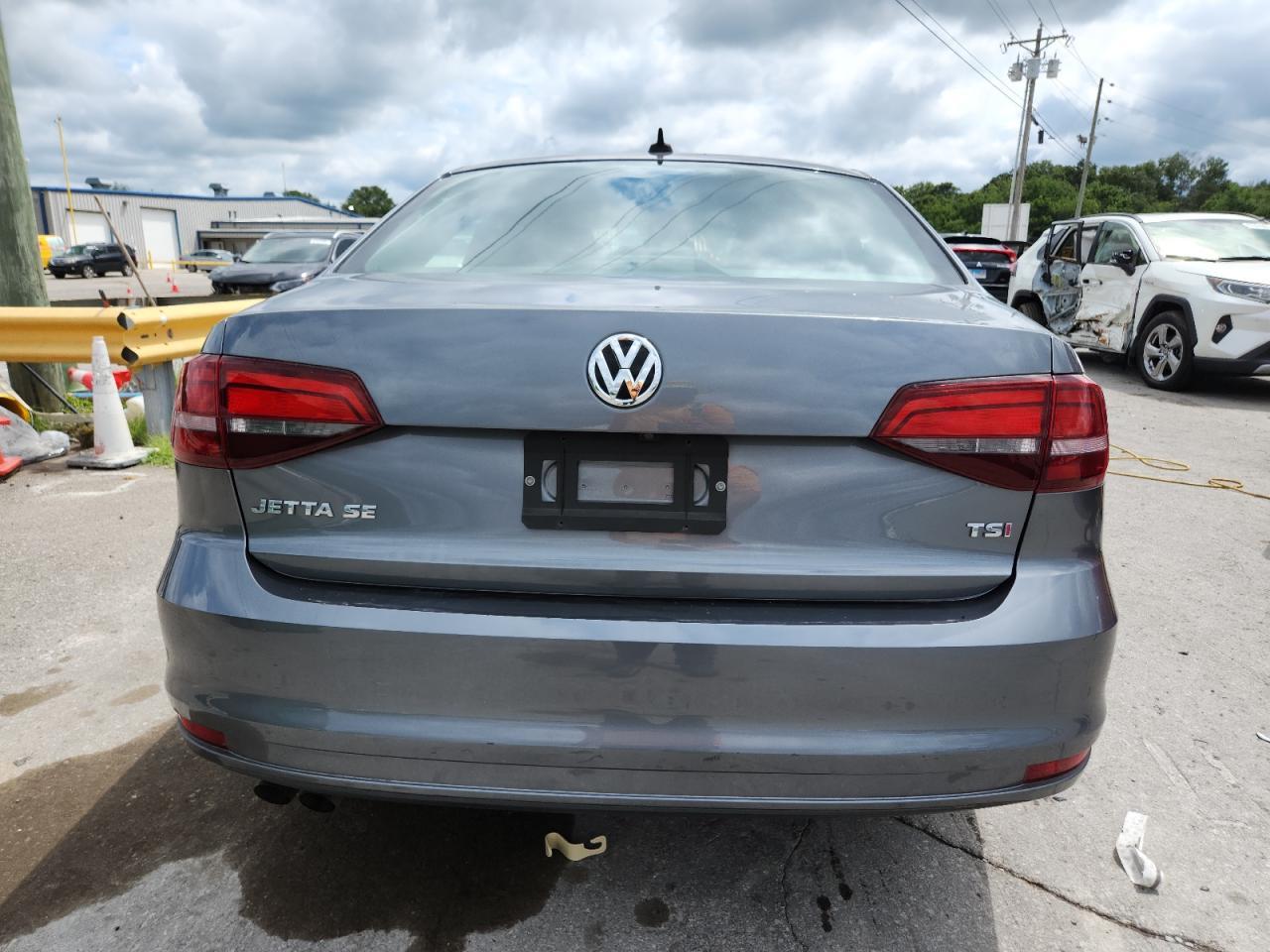 2018 Volkswagen Jetta Se - Фото 6