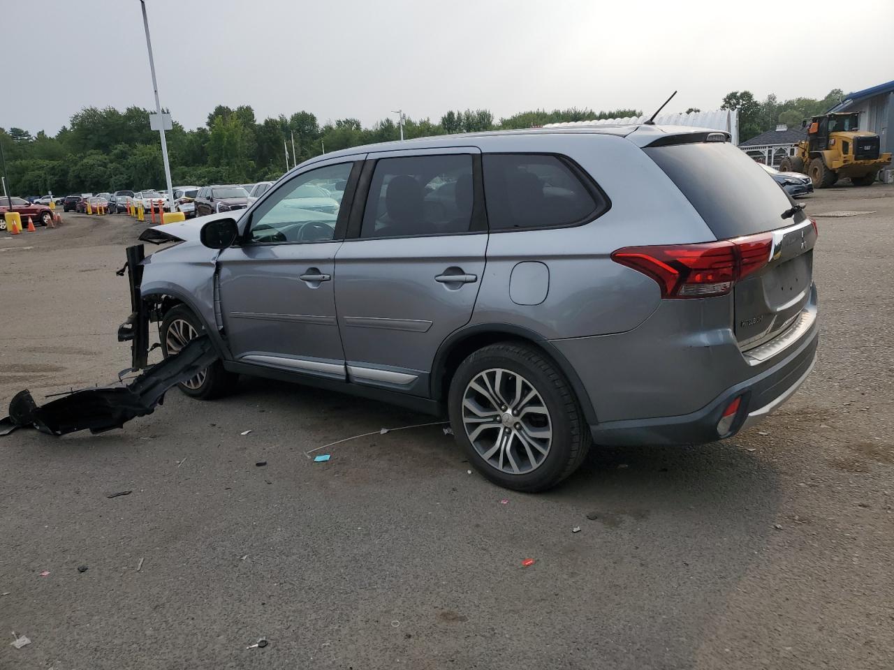 2016 Mitsubishi Outlander Se - Фото 2