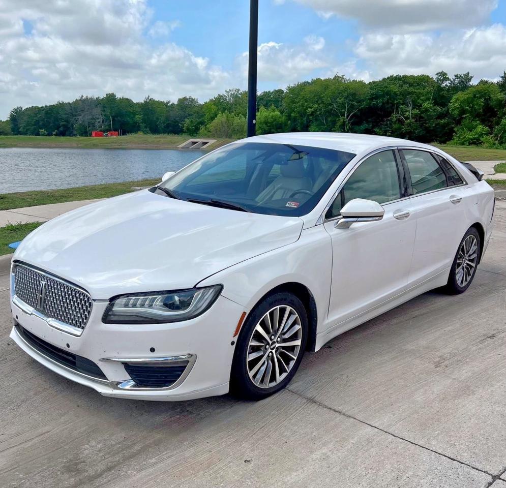 2019 Lincoln Mkz - Фото 2