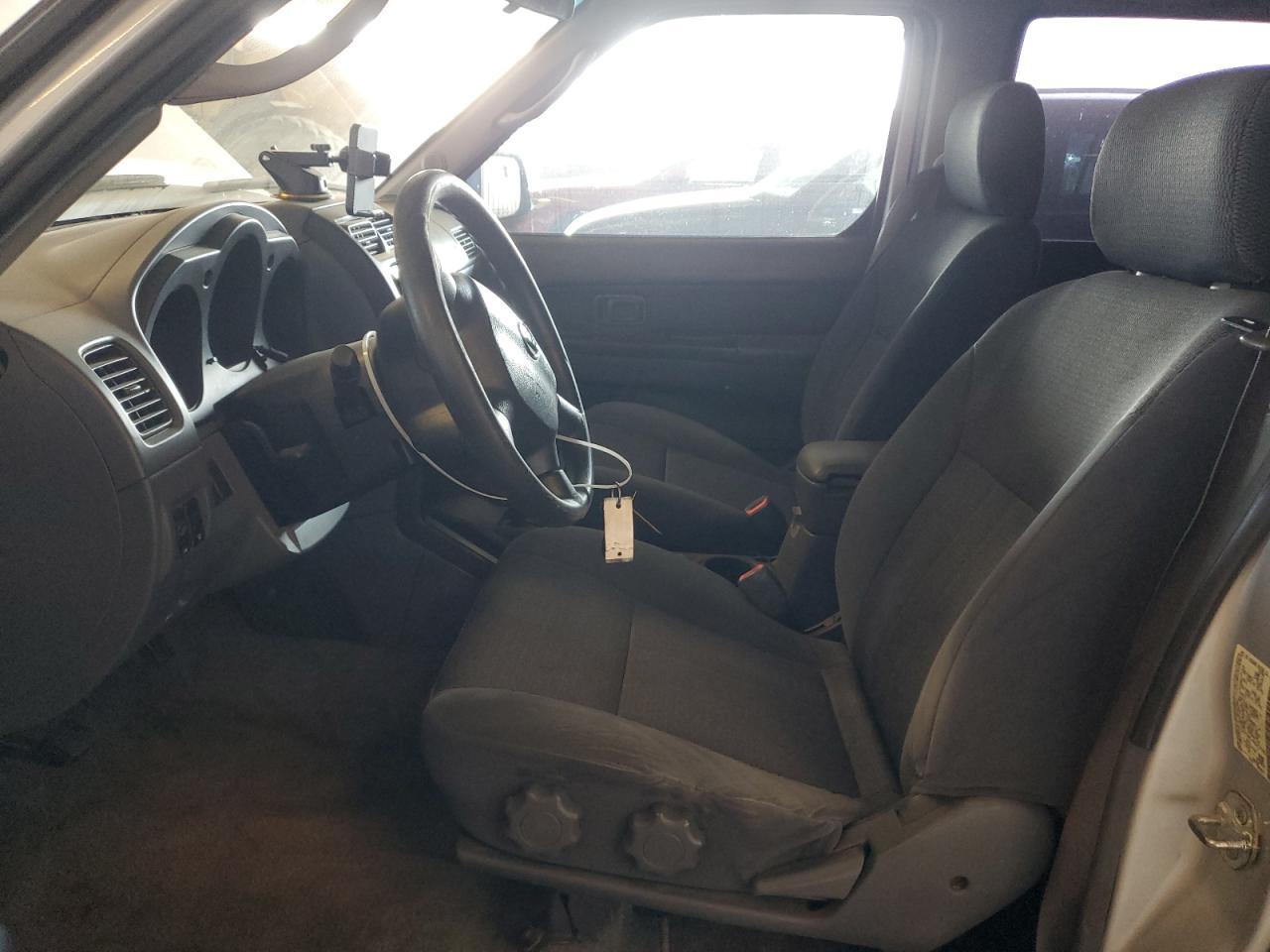 2004 Nissan Frontier Crew Cab Xe V6 - Фото 7