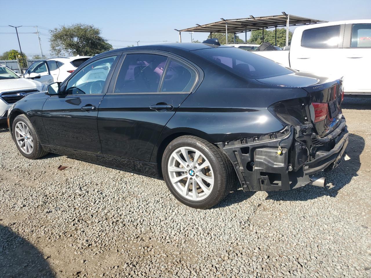 2018 BMW 320 I - Image 2