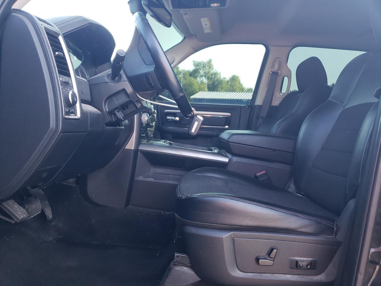 2017 Ram 1500 Sport - Фото 7