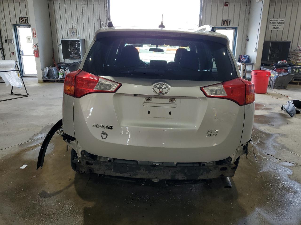 2015 Toyota Rav4 Xle - Image 6