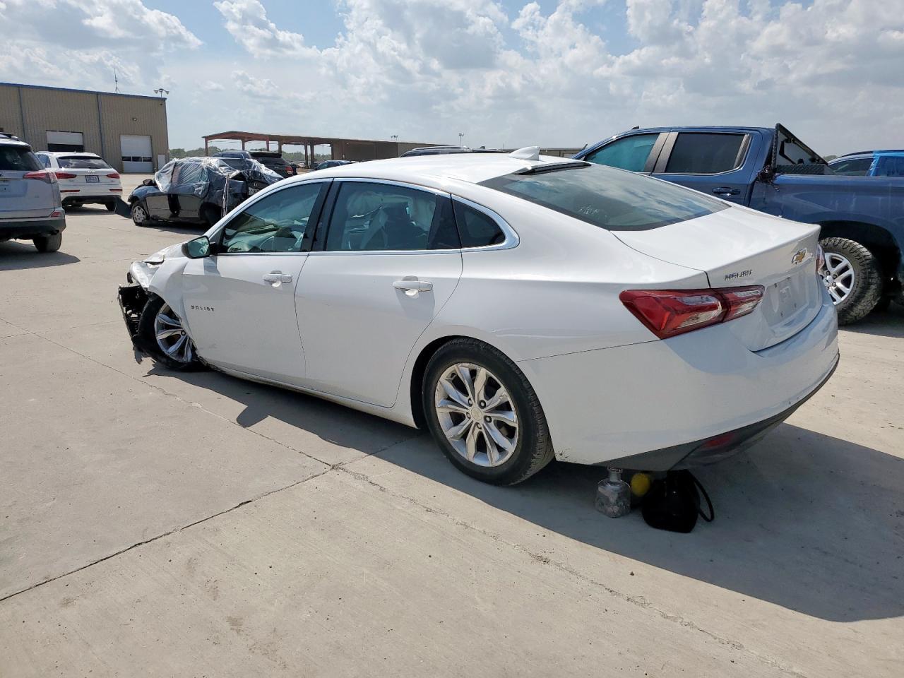 2020 Chevrolet Malibu Lt - Фото 2
