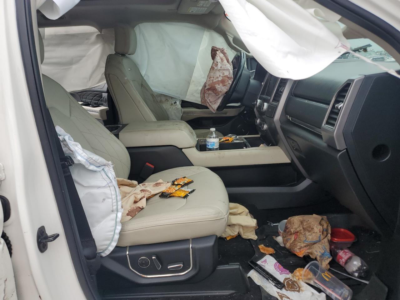 2021 Ford Expedition Max Platinum - Image 7