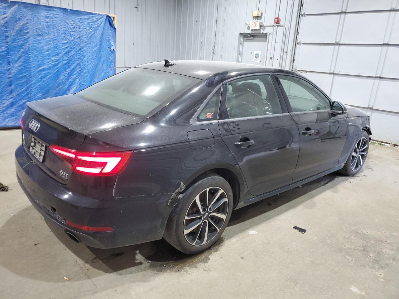 2017 Audi A4 Premium - Фото 3